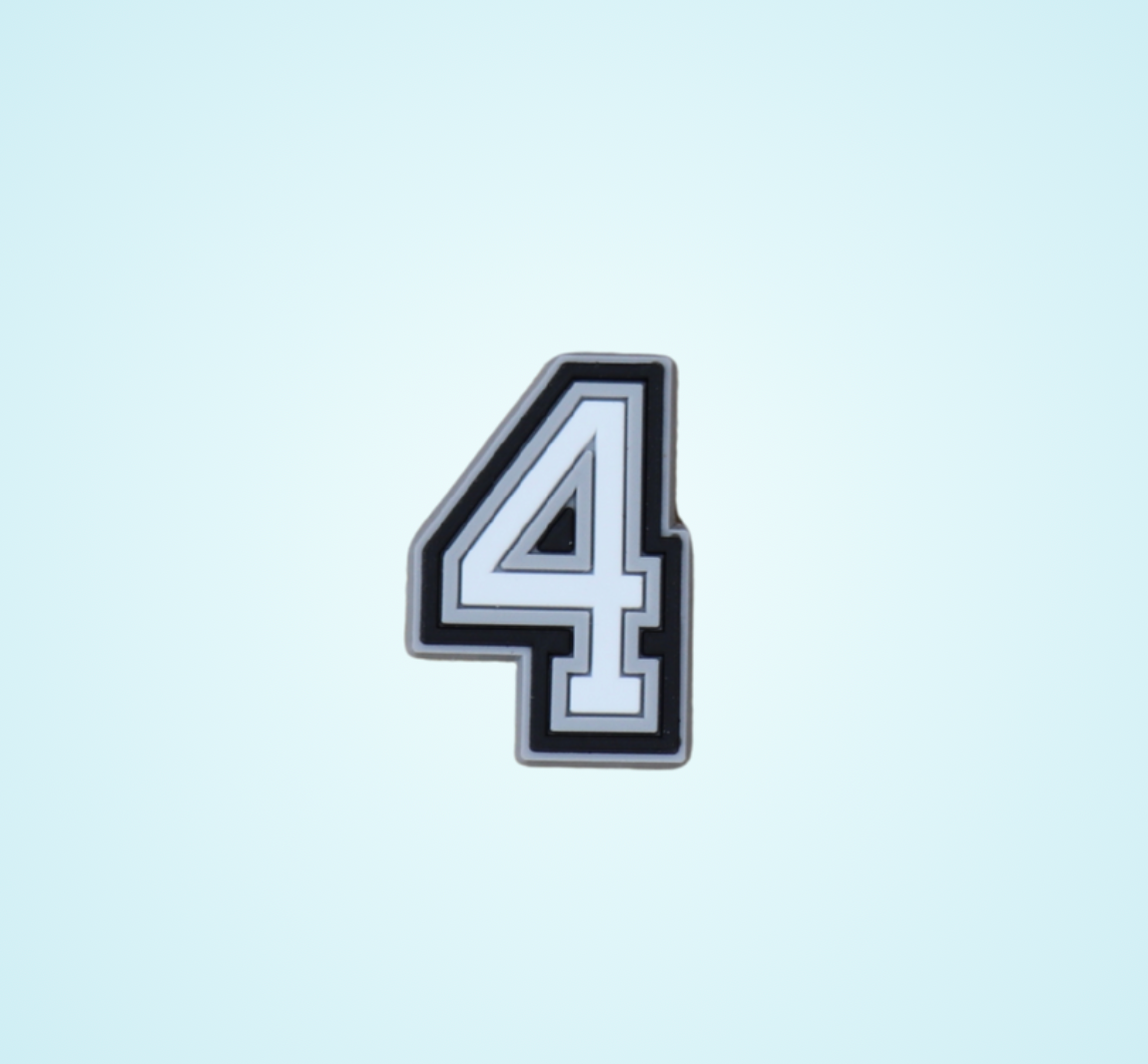 4 (Number)